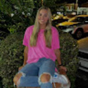 Meet your Posher, Katelyn